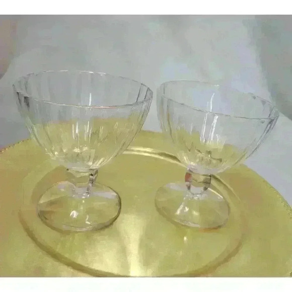 Pair-Fluted Pedestal Coupes/Bowls - Picture 4 of 4